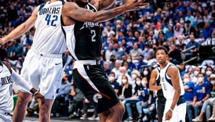  亚历山大全面发挥雷霆逆转独行侠保留希望