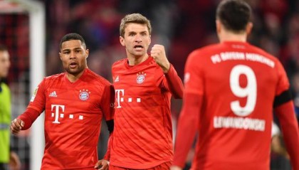  帕德博恩反击效率惊人德甲弱队爆冷频现冷门